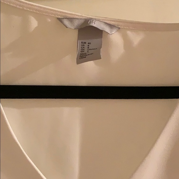 White Blouse - Picture 2 of 3